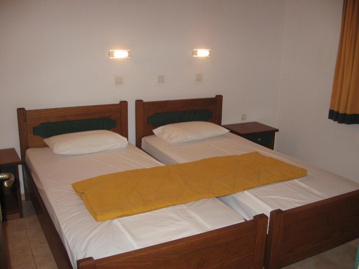 Apollo City Hotel - Maliatim Екстериор снимка